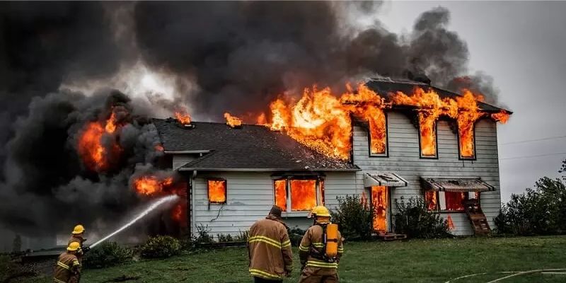 Mơ thấy mình dập lửa